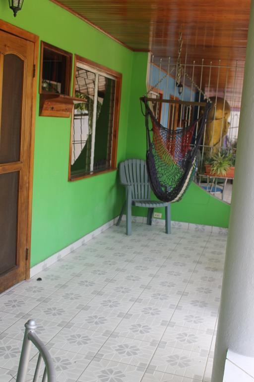 Rainbow Village La Ceiba Exterior foto