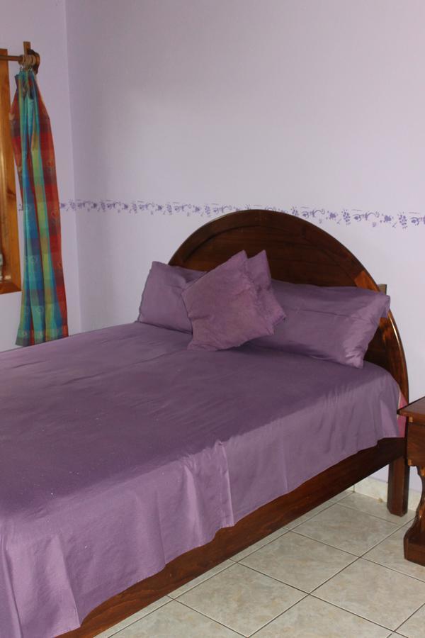 Rainbow Village La Ceiba Exterior foto